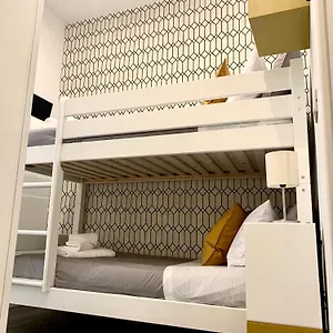 https://4-vatican-rooms.it-romehotels.com
